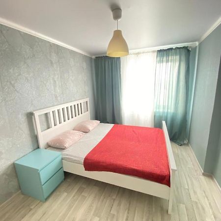 2-Х Комнатная Квартира Напротив Аквапарка Aktobe Exteriér fotografie